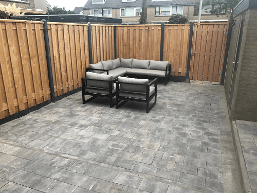 4 Tipps für die Pflege Ihres Holzzauns